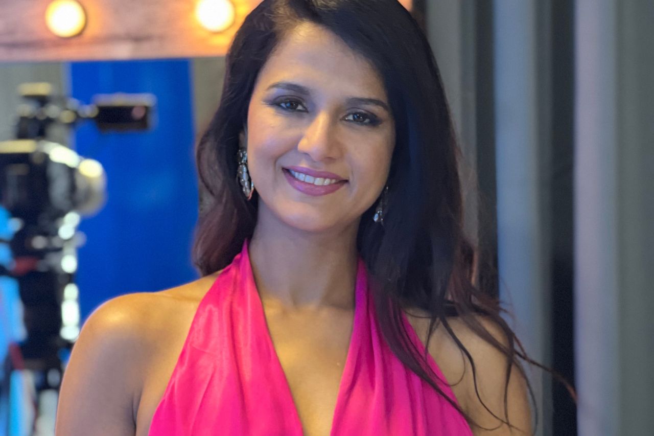 Anushka Sen and Shipra Khanna bond over their love for food on Not Just A Chat Show